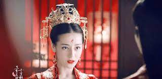 桃花 族