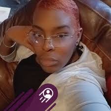 Arlene Billups's Instagram, Twitter & Facebook