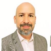 900+ perfiles de «Sergio Barrera»