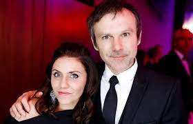 Вони разом виховували дочку лялі від . Svyatoslav Vakarchuk Razvoditsya S Zhenoj Lyalej Fonarevoj Chto Sluchilos
