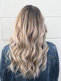 Champagne Blonde Balayage Hair Hairstyle Style Blonde Colorful Beauty Balayage Balayage Hair Blonde Balayage Hair Champagne Blonde Balayage