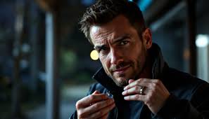 Why Do Narcissists Cheat? 4 Brutal Reasons & How To Heal