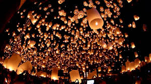 Once a year, thousands of people gather in chiang mai thailand to experience the lantern festival known as loy krathong & yi peng. Floating Lanterns Festival Yi Peng Loy Krathong Chiang Mai Thailand Youtube