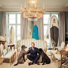 From wikimedia commons, the free media repository. Crown Prince Haakon Of Norway At Skaugum With The Family S Surfboards Interview With Norwegian D2 Magasin On The Occas Norwegian Royalty Norway Royal Family
