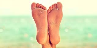 Here Is How To Cure Your Cracked Heels Within A Week