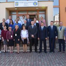 Aici ai testul online cu grilele / subiectele de limba română pentru admitere la școala de agenți de poliție de frontieră oradea date în 2019. Comunicare È™coala De PregÄƒtire A AgenÈ›ilor PoliÈ›iei De FrontierÄƒ Avram Iancu Oradea Politia De Frontiera