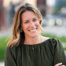 About Taylor McFarlane