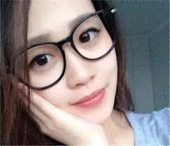 ボード メガネ のピン