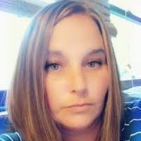 Lindsey Scheer's Instagram, Twitter & Facebook