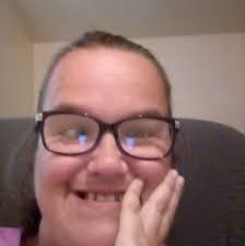 SNEAK PEEK: A sparkling pendant with pearls and green—this lanyard is the  perfect accessory to showcase your unique charisma. 💚🌟 #Green #Lanyard  #PaparazziAccessories