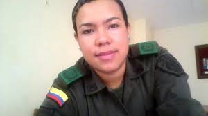 Esposas, Novias Y Familiares de Policías-Princesas Verde Oliva