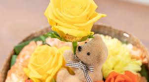 Happy father's day 父の日ギフト、絶賛お承り中 今年はお父さんにもお花で癒し.＼本日 #6月16日 は #和菓子の日／ 厄除けや健康招福を祈願し、和菓子を贈ったり食べたりする日なんです お花を愛でながら、和菓子を頬張るなんで、最高. çˆ¶ã®æ—¥ã®èŠ± çˆ¶ã®æ—¥ãƒ—ãƒ¬ã‚¼ãƒ³ãƒˆ ã‚®ãƒ•ãƒˆç‰¹é›†2021 ã‚¤ã‚¤ãƒãƒŠ