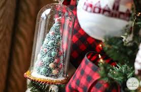 Made up of beautiful tree slices. Woodland Inspired Christmas Tree Rustic Christmas Tree Decorations