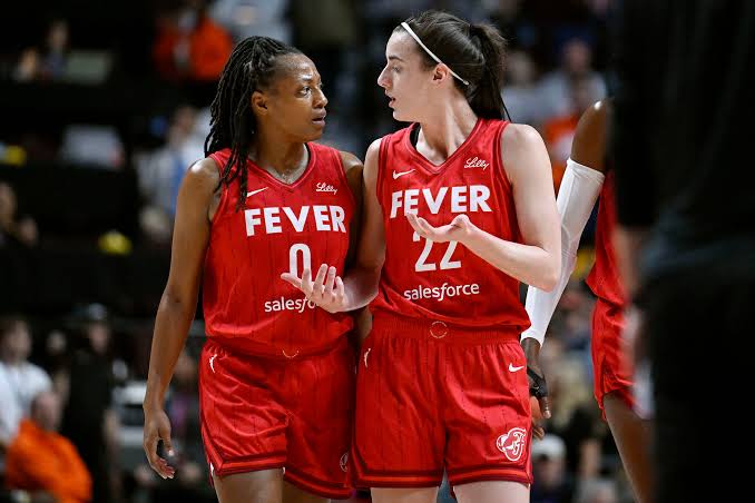 Caitlin Clark and Kelsey Mitchell the dynamic duo fueled by an emotional  reunion ready to lead the Indiana Fever to the top | MARCA