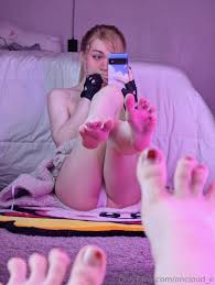 cloudy meadows gif  funny cocks & best free porn: r34, futanari, shemale,  hentai, femdom and fandom porn