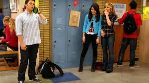 This is the official twitter for icarly!. Miranda Cosgrove And Icarly Set For A Last Dance Los Angeles Times