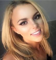 Samantha Engel's Instagram, Twitter & Facebook