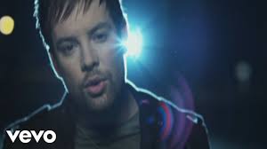 David's keen eye as a photographer has seen his work grace the pages… David Cook Rams Head On Stage