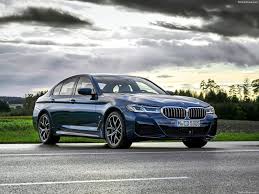 The hydrogen x5 will use two carbon fiber reinforced fuel tanks with a total capacity of 6 kg. Bmw 5 Series 2021 Pictures Information Specs