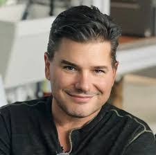 Shannon Hackworth's Instagram, Twitter & Facebook