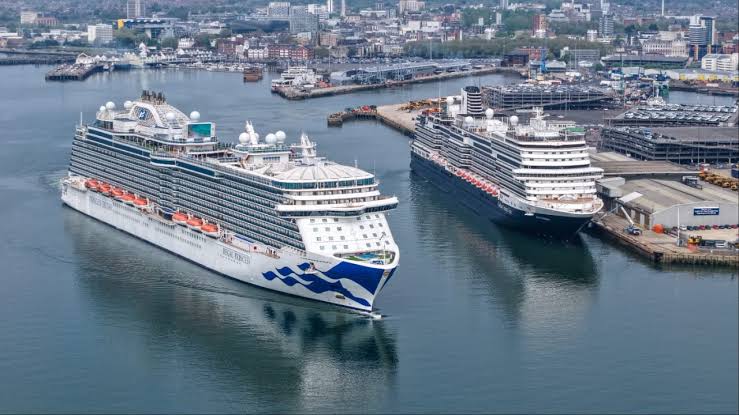Why Your Cruise Holiday Should Start the Night Before in Southampton