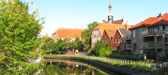 Find local businesses, view maps and get driving directions in google maps. Deutsch Hollandische Fehnroute Radrundtour Ab Emden Uber Papenburg Und Groningen 7 Ubernachtungen Buchen