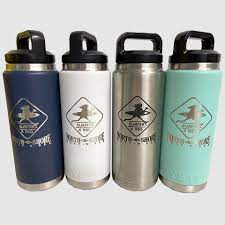 サーフアンドシー イエティ コラボタンブラー18oz 532ml 8 000円税別 カラー ホワイト リバーグリーン ネイビー シルバー たっぷり入って保温保冷ができるタンブラーです アウトドアブランドのイエティ yeti とのコラボ製品なので頑丈な作りです glassware