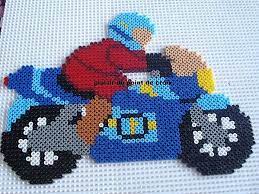 Gerne nehmen wir auch basteltipps und vorlagen an und werden diese hier veröffentlichen. Motorradfahrer Bugelperler Easy Perler Bead Patterns Perler Patterns Perler Bead Art