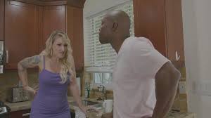 Free Large Ass mother Id like to fuck PAWG Charley Hart takes BBC from  landlord Porn Video HD