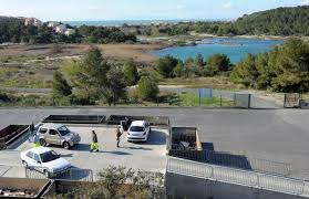 Bab.la is not responsible for their. Les Decheteries Communautaires Dans Le Grand Narbonne Service Public