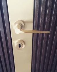 44 Begenme 1 Yorum Instagram Da Merih Cakici Elevenstudio Tr Art Door Design Door Handles Design