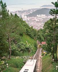 Sehenswürdigkeiten, highlights, bilder & tipps, wie du tief in die vielfältige kultur der coolsten stadt von malaysia, george town welche interessanten orte und sehenswürdigkeiten es gibt, was dich erwartet und welche tipps du über penang wissen solltest, erfährst du in diesem artikel. Penang Die Perle Des Orients