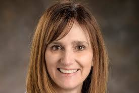 Lisa Kenyon's Instagram, Twitter & Facebook