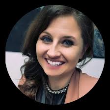 Eva is trying out for American Idol today. She's in the waiting room as we  speak to audition. 💜💜