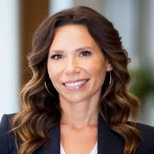 Courtney Curtsinger's Instagram, Twitter & Facebook