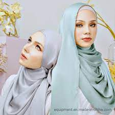 Hijab and tudung are two different kinds of clothing that are available to islamic in malay, the term 'tudung' or 'tudong' literally means 'cover', however in english it is translated to mean. China Good Quality Wholesale Tudung Women Scarf Muslim Pleated Bubble Chiffon Silk Crinkle Hijab China Muslimcrinkle And Hijab Scarf Shwal Price