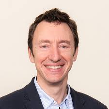 Paul Sowden's Instagram, Twitter & Facebook