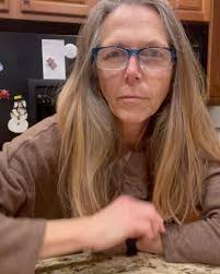 WHEW! It has been awhile since I have posted! I’m hoping to be a little  more consistent this year! The timer has been my friend for as long as I  can remember. When my surroundings are in order, I feel ...