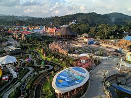 Harga tiket masuk tersebut sudah termasuk penyewaan jaket jika persediaan masih tersedia. Wahana Lokasi Harga Tiket Dan Fasilitas Saloka Park Semarang Wisata Oke