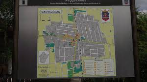 A hegy csúcsa közigazgatásilag nagykovácsihoz tartozik és nincs messze nagykovácsi és pilisszentiván határvonalától. Nagyszenas Information Map Mapio Net