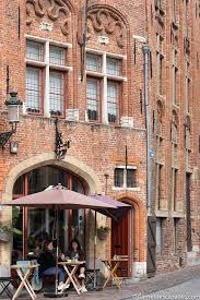 Un Cafe A Bruges En Belgique Visiter Bruges Que Faire Pendant Un Week End A Bruges En Belgique Visite Du Centre Visiter Bruges Bruges Vacances En Belgique