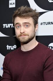 Daniel jacob radcliffe was born on july 23, 1989 in fulham, london, england, to casting agent marcia gresham (née jacobson) and literary agent alan radcliffe. Daniel Radcliffe Starportrat News Bilder Gala De