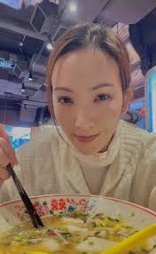 呢幾日好多嘢搞好早起身，終於可以食到鋪頭嘅午餐🥣超級好食酸菜魚🐟￼ #大家不妨嚟試吓啦￼