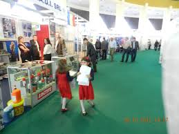 Informatii de contact si descriere profil targ. Poveste Foto De La Targuri Si Expozitii Laser Rmc