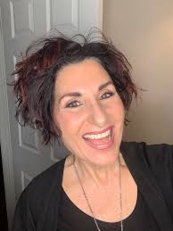 Older women's illuminating powder reviews needed