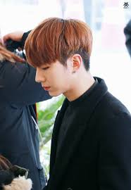 Monsta X Kihyun Gaya Rambut Pria Rambut Pria Potongan Rambut Pria