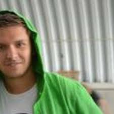 Listen to Ryan Leslie