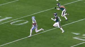 Williams kicks it into light speed on TD run