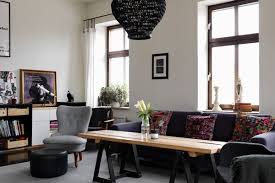 Don't be afraid of white walls. Stylish Apartment With Black Floors And White Walls
