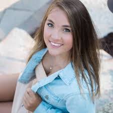 Michelle Blitz's Instagram, Twitter & Facebook